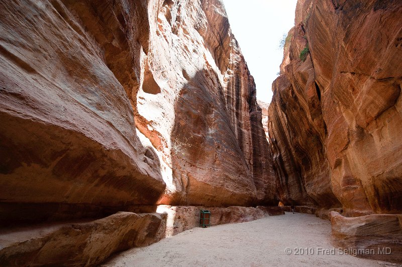 20100412_123458 D3.jpg - Petra, Jordan.  Good view of cisterns on both sides